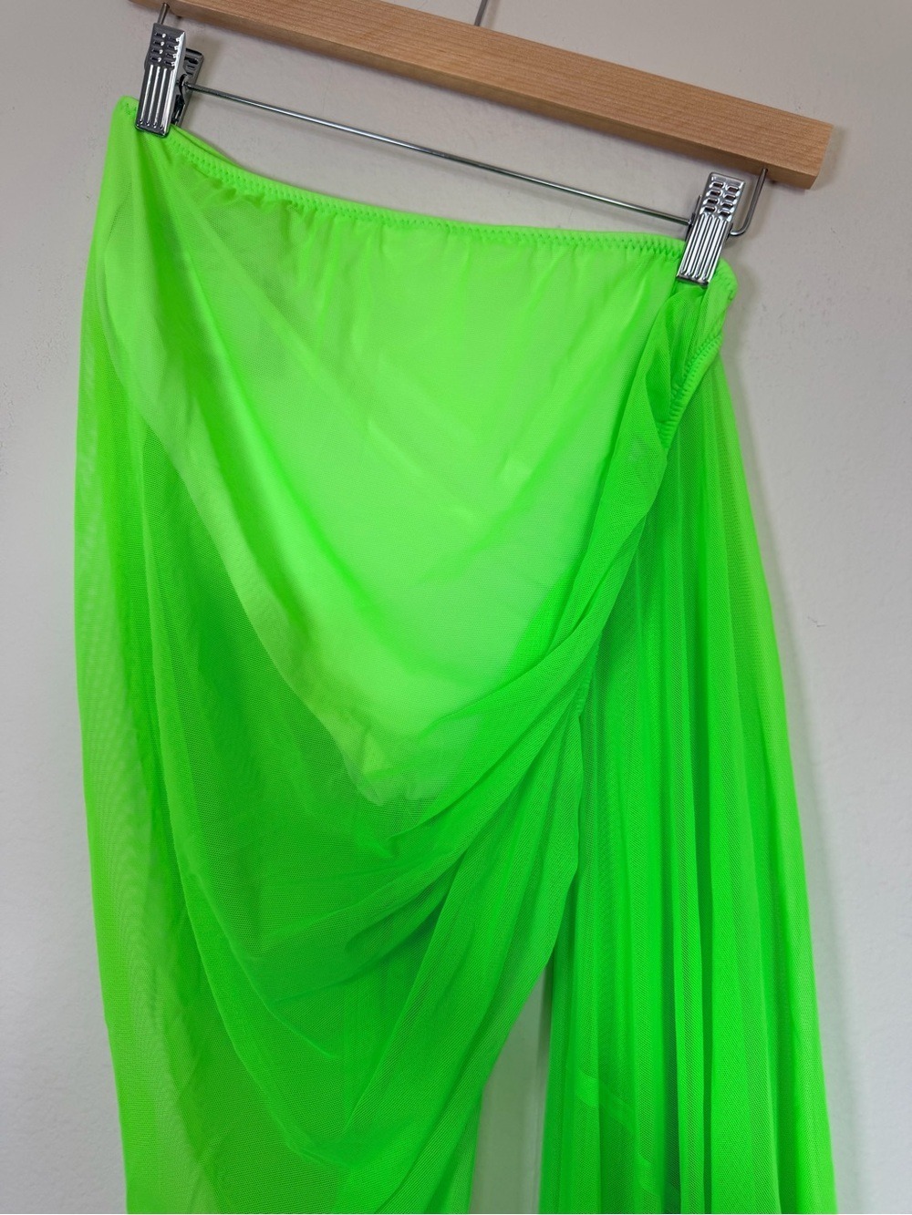 NWT Norma Kamali Diana Bra W/ Sleeve Neon Green Mesh One Shoulder Top XXS - Picture 10 of 11